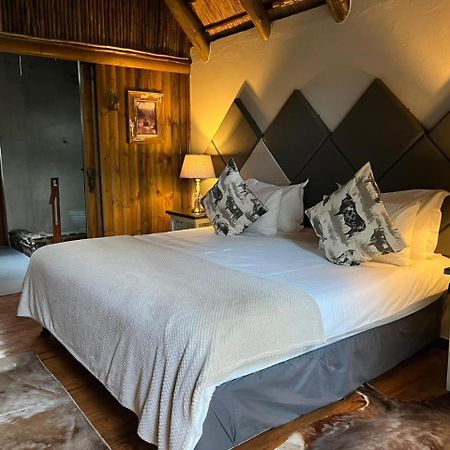 Tidimalo Lodge Рюстенбург Экстерьер фото