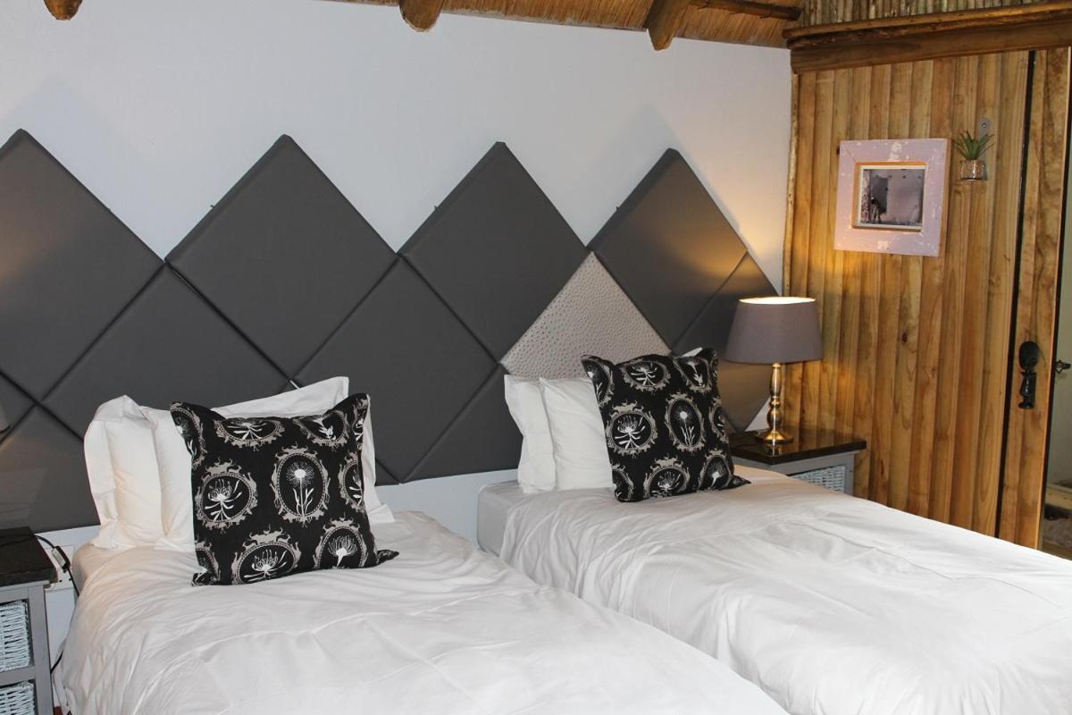 Tidimalo Lodge Рюстенбург Экстерьер фото