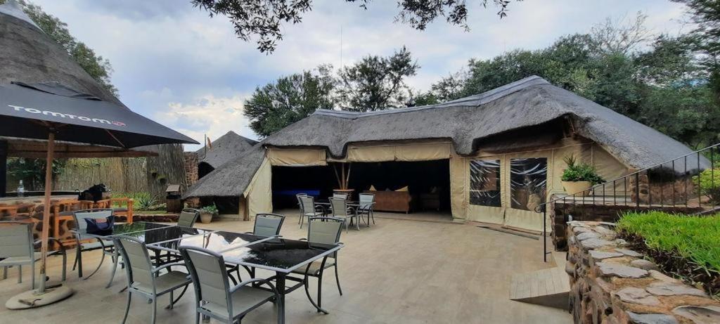 Tidimalo Lodge Рюстенбург Экстерьер фото
