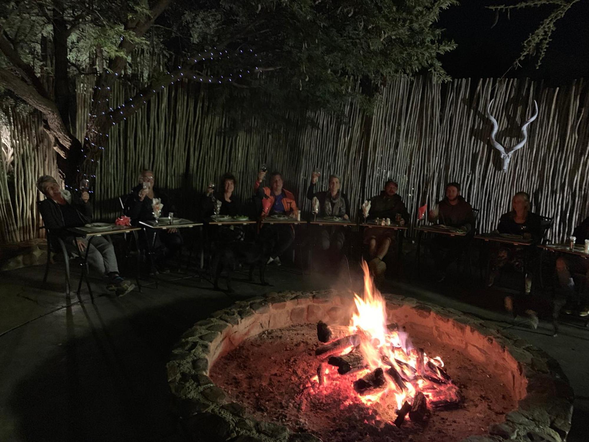 Tidimalo Lodge Рюстенбург Экстерьер фото