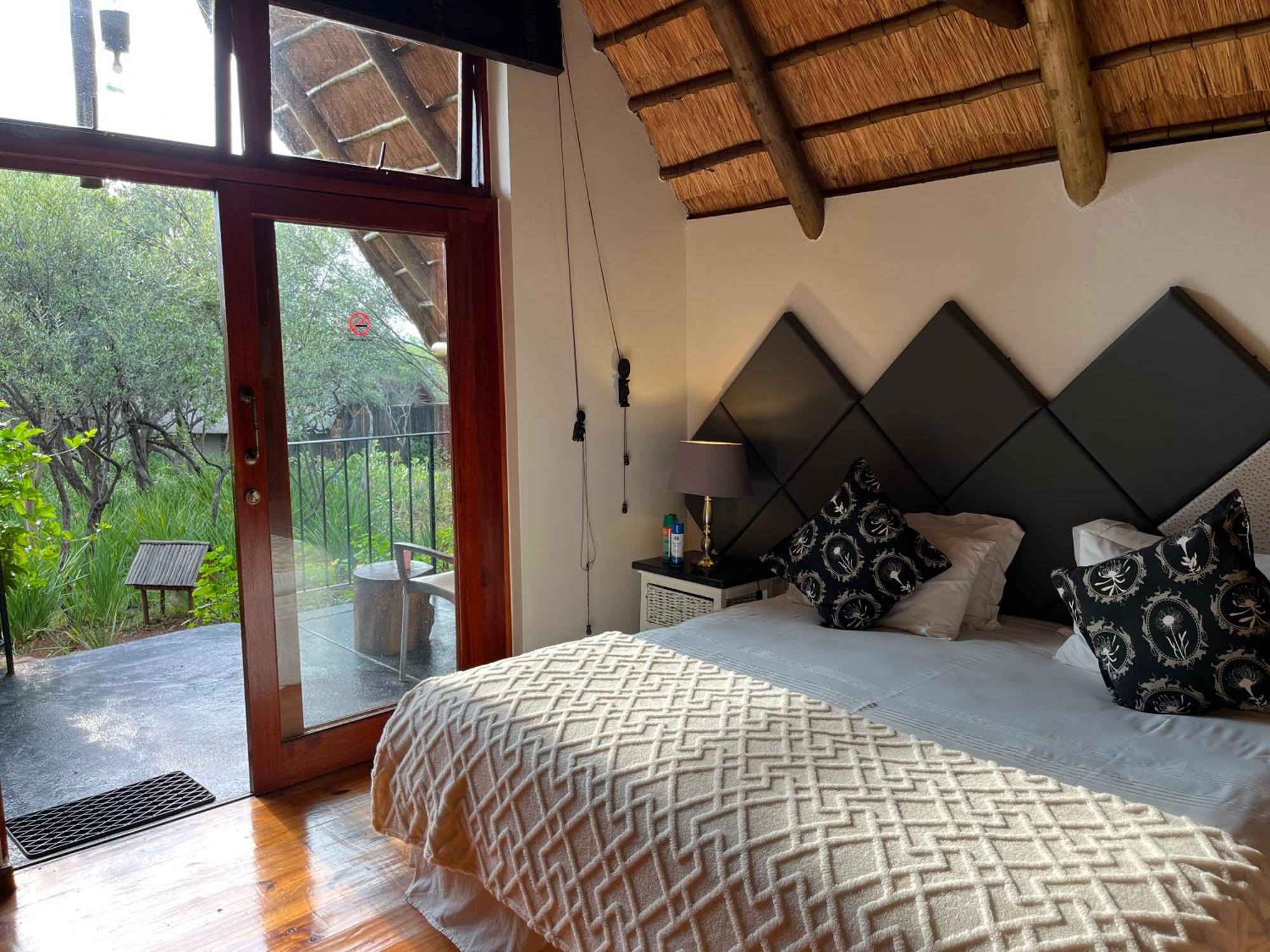 Tidimalo Lodge Рюстенбург Экстерьер фото
